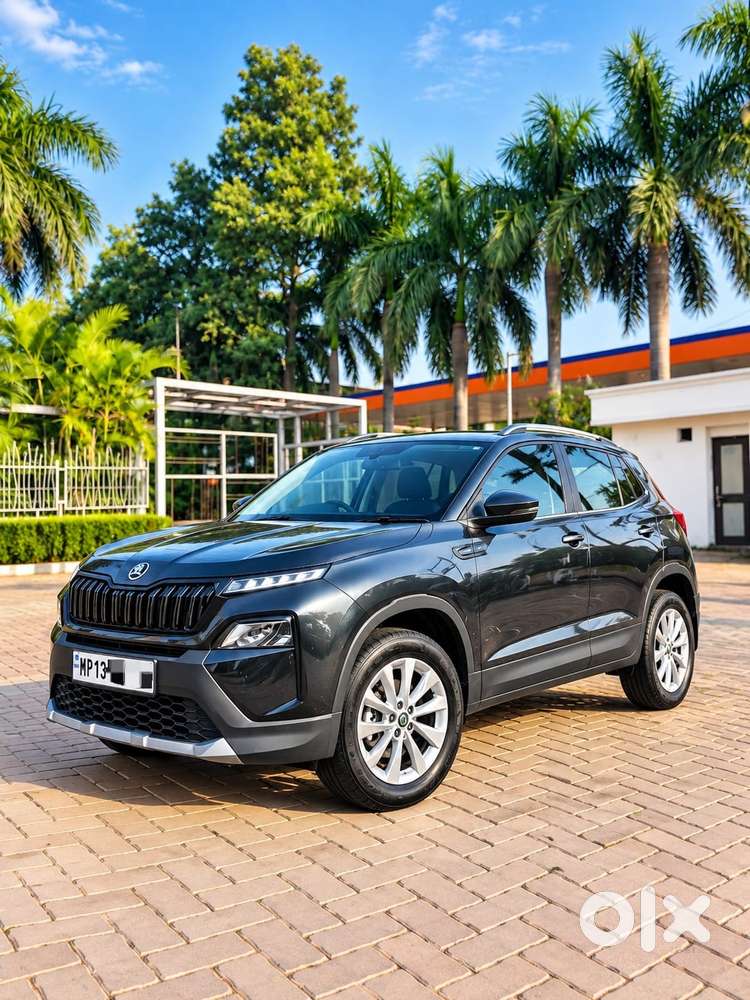 Skoda Kylaq Signature, 2026, Petrol