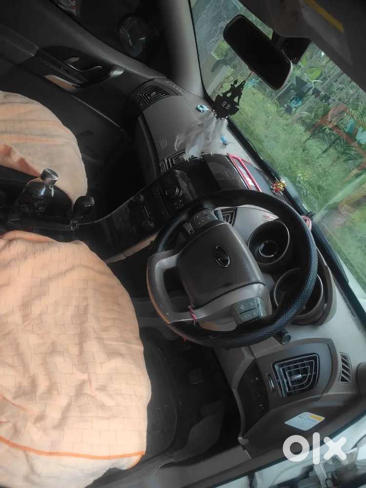 Mahindra Xuv500 Diesel 2012