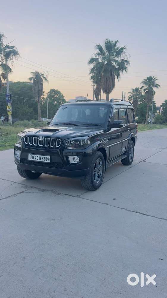 Mahindra Scorpio [2020-2022] 2.2 S9, 2022, Diesel