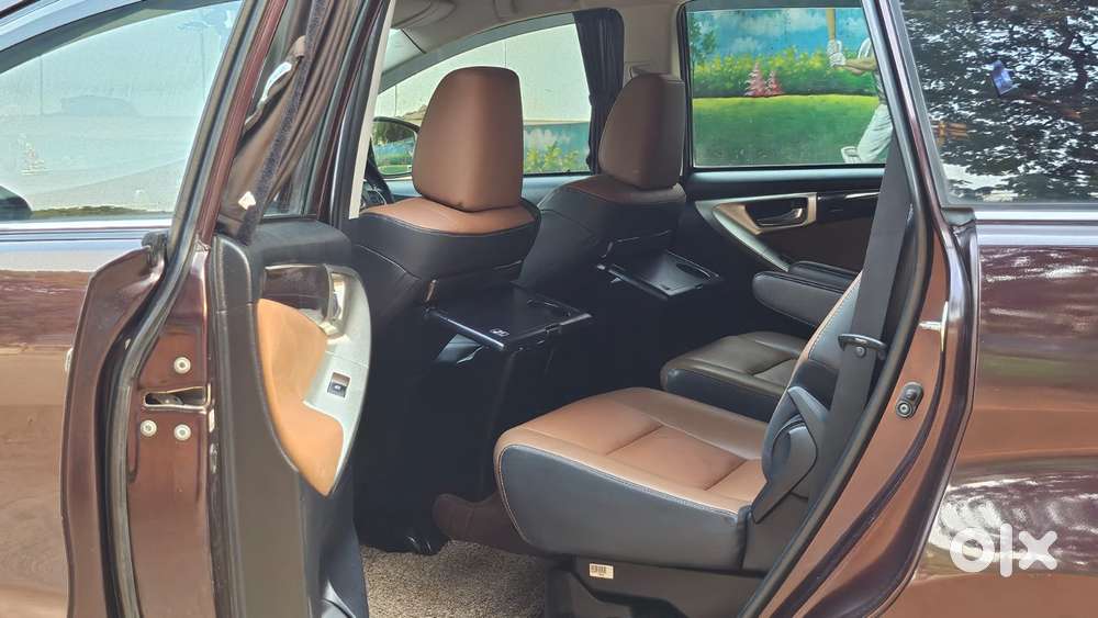 Toyota Innova Crysta 2.8z Automatic, 2018, Diesel