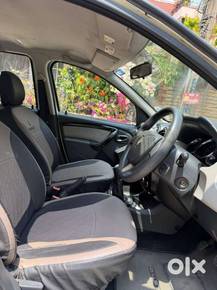 Renault Duster 2015-2016 Petrol Rxl, 2015, Petrol