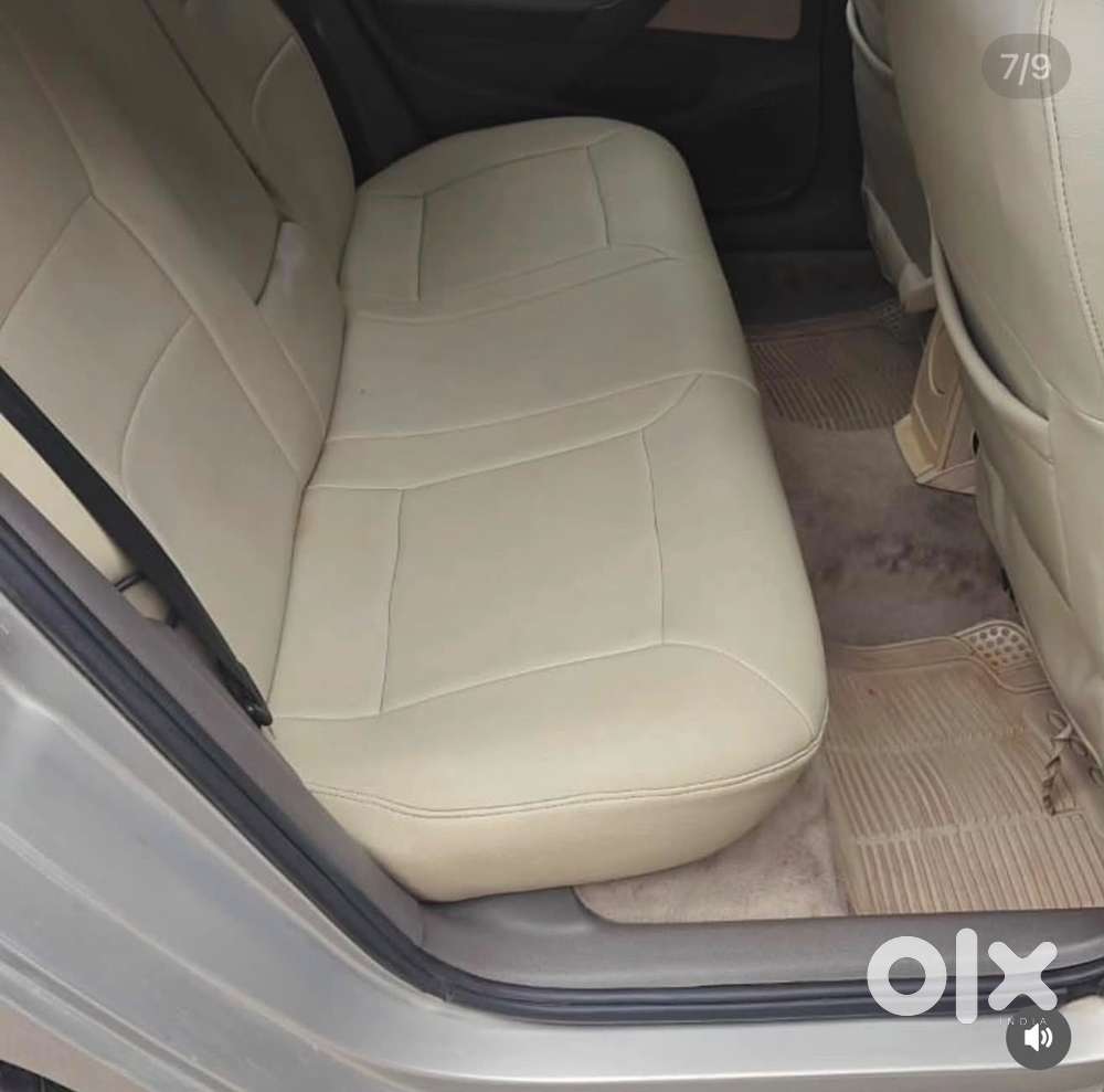 Volkswagen Vento 1.6 Petrol 2011