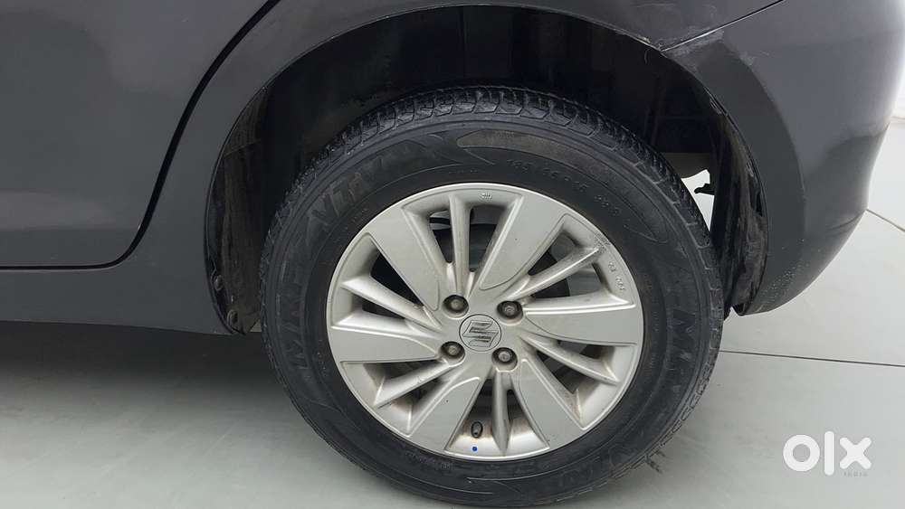 Maruti Suzuki Swift 1.3 Zxi, 2015, Petrol