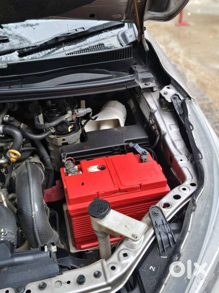 Toyota Innova Crysta 2.7 V, 2017, Diesel