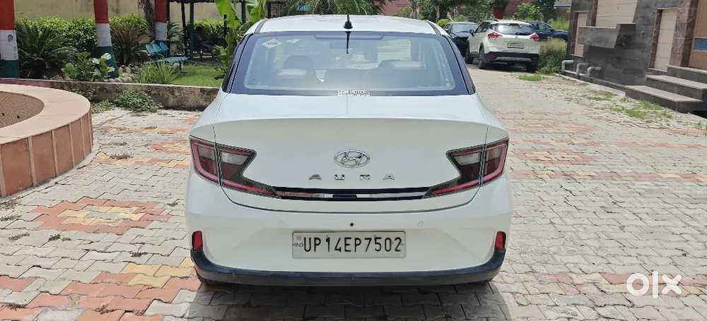Hyundai Aura 1.2 S Cng  December 2020