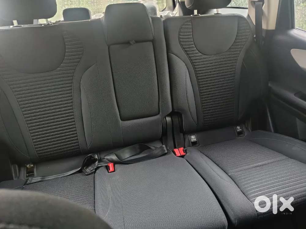 Mahindra Xuv700 2023 Petrol 120000 Km Driven