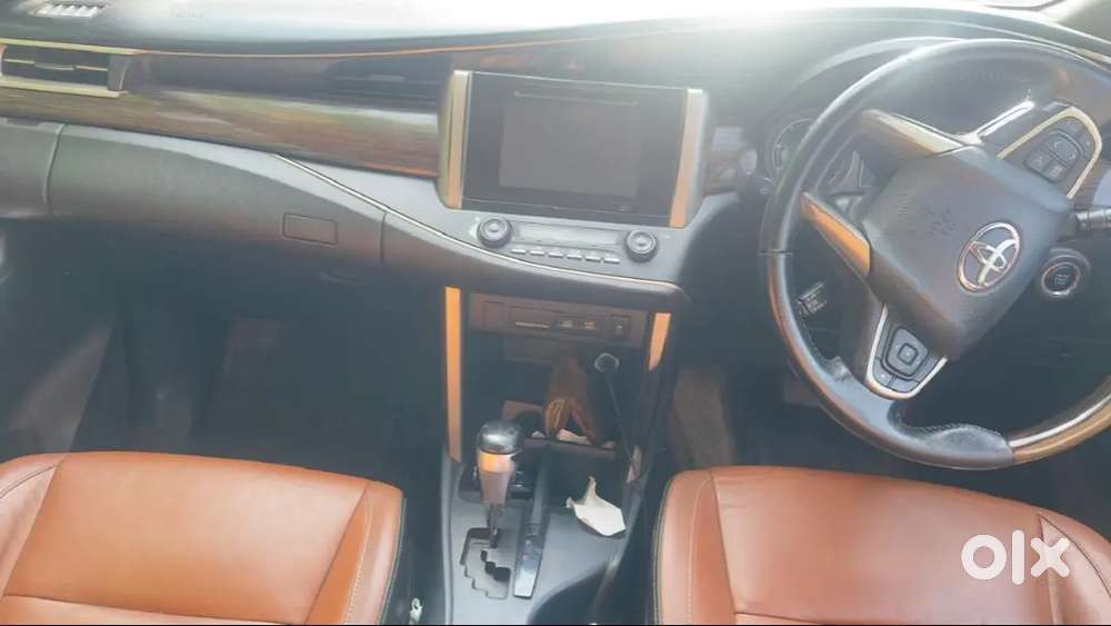 Toyota Innova Crysta 2016 Diesel Automatic