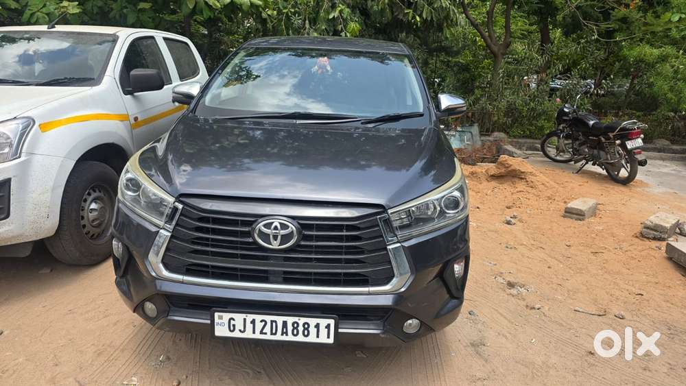 Toyota Innova Crysta Diesel 2016
