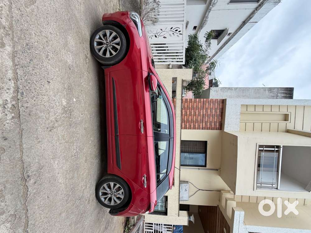Hyundai I20 Asta Top Model New Condition