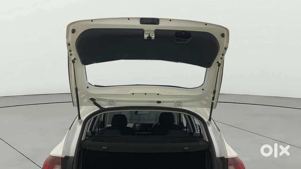 Hyundai New I20 1.2 Sportz Ivt, 2025, Petrol