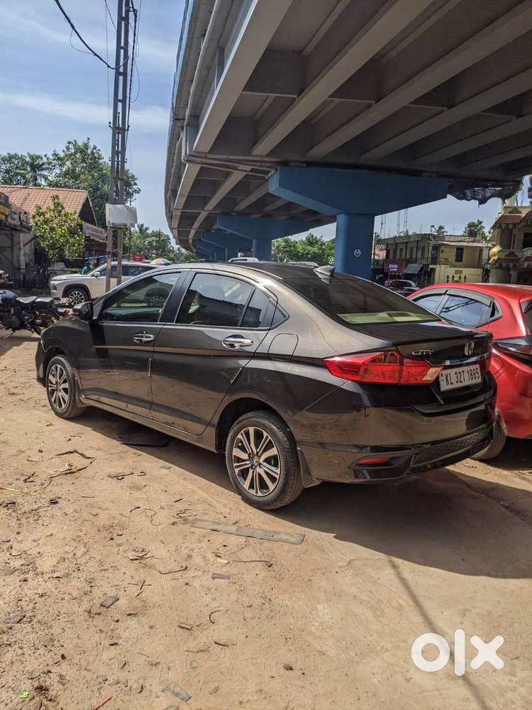 Honda City 4th Gen V Varient 2022 August Petrol Last Production