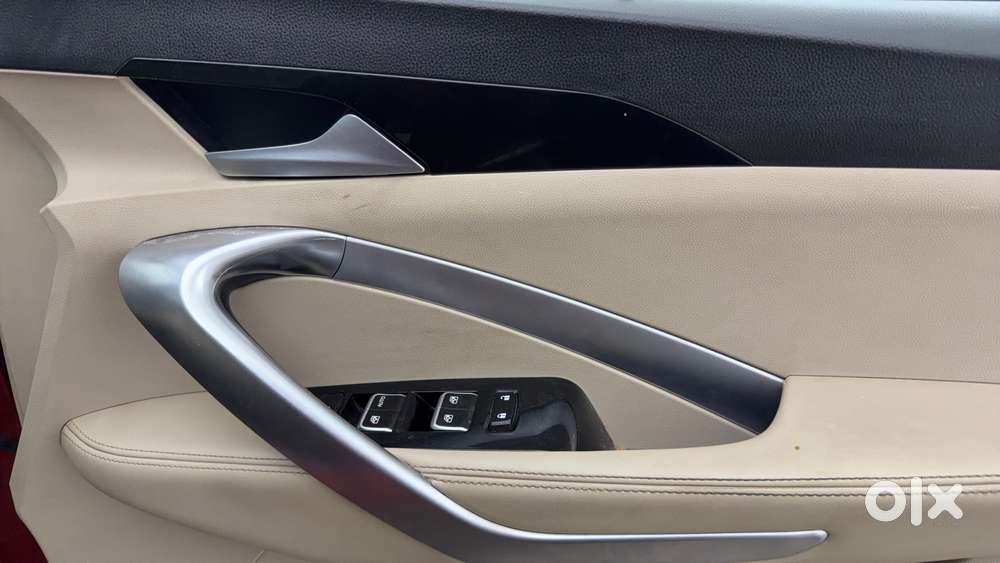 Mg Hector Sharp At, 2022, Petrol