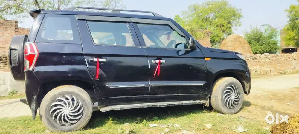 Mahindra Tuv 300 2016
