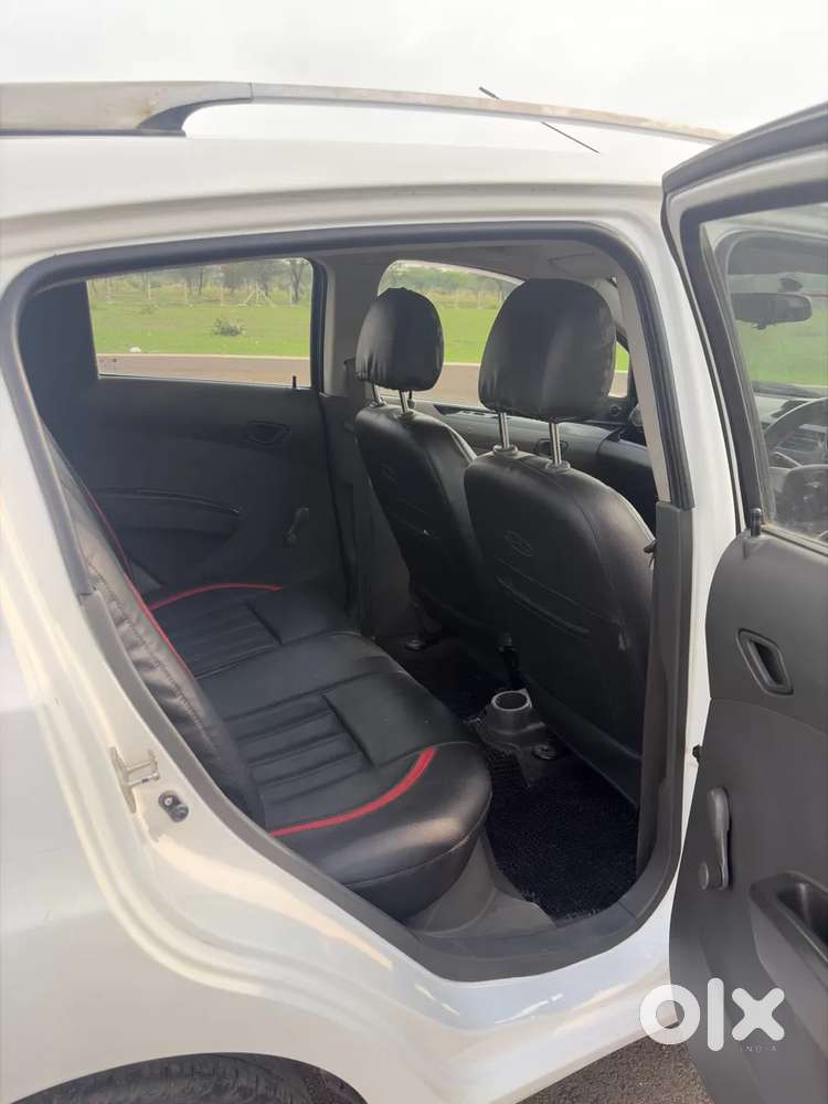 Chevrolet Beat, 2015, Petrol