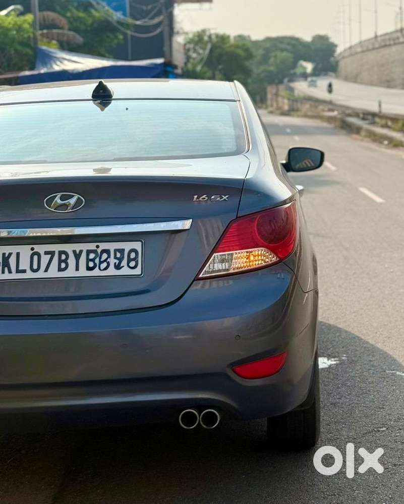 Hyundai Fluidic Verna 2013 Sx O Petrol 74500km Driven