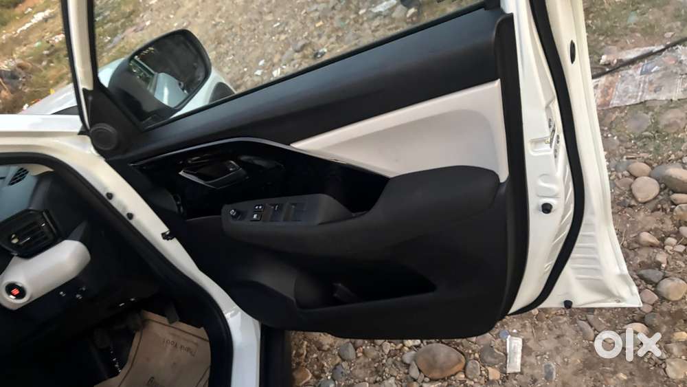 Maruti Suzuki Victoris 2026