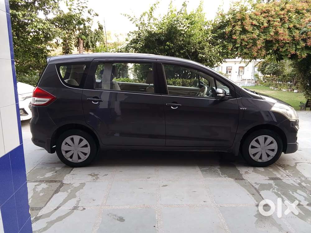 Maruti Suzuki Ertiga 1.4 Vxi Cng Anniversary Edition, 2017, Cng & Hy..