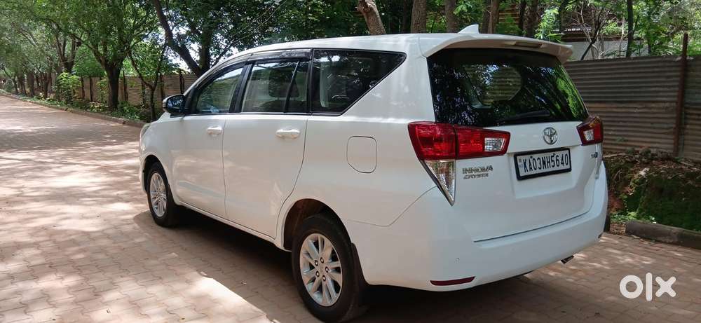 Toyota Innova Crysta [ ] 2.4 GX AT 7 STR, 2020, Diesel