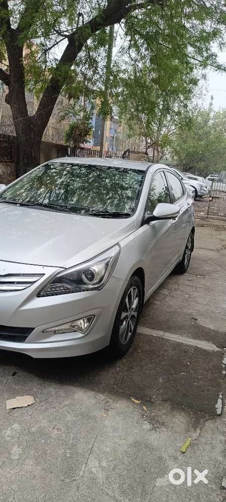 Hyundai Verna Petrol 2017 Car