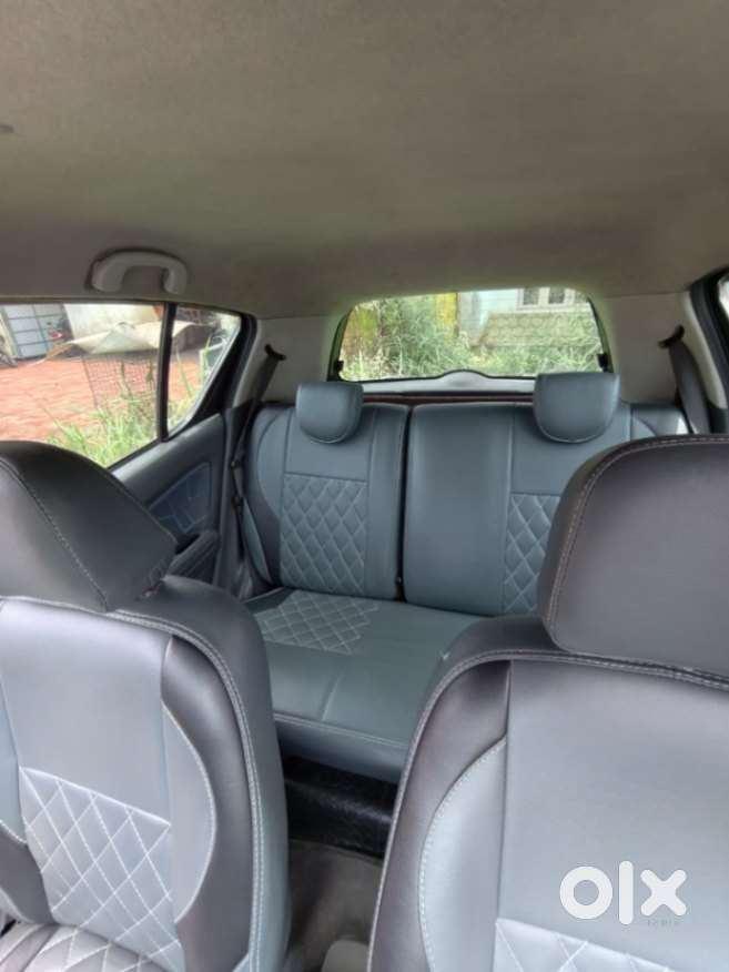Maruti Suzuki Ritz Zxi, 2013, Petrol