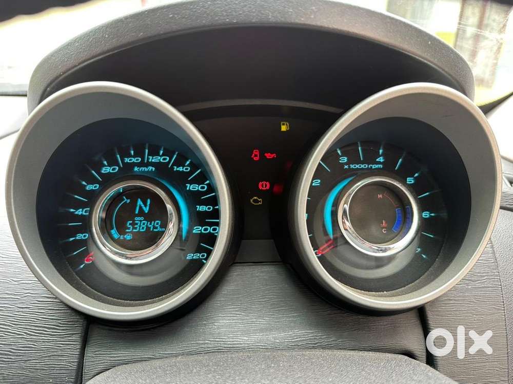 I Want To Sell Mahindra Xuv 500 63200 Km Genuine Running With Record