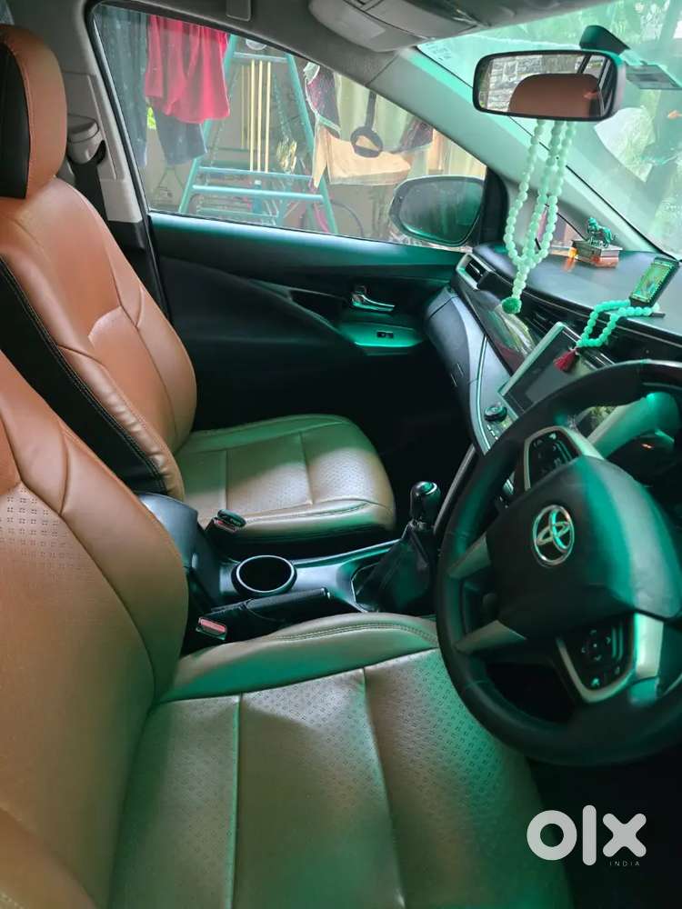 Toyota Innova Crysta 2.4v 2016 Model In Excellent Condition