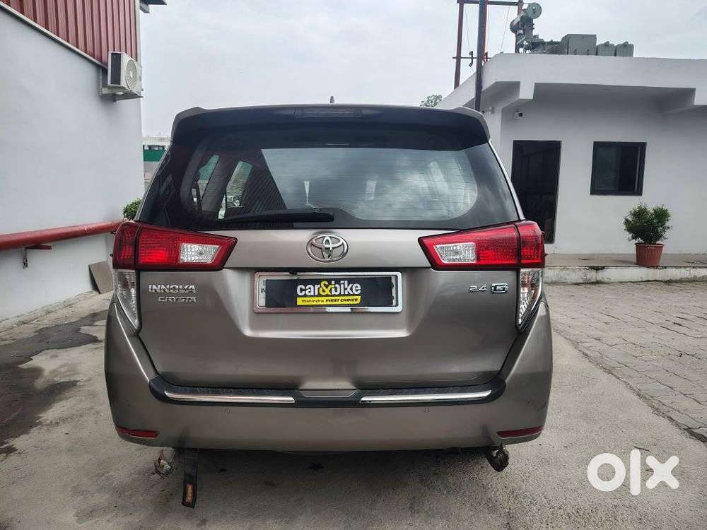 Toyota Innova Crysta 2.4 G Mt, 2021, Diesel