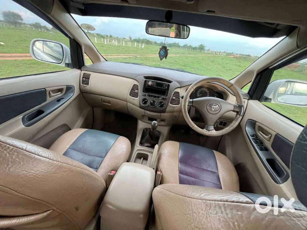 Toyota Innova 2.5 Gx (diesel) 8 Seater Bs Iv, 2009, Diesel