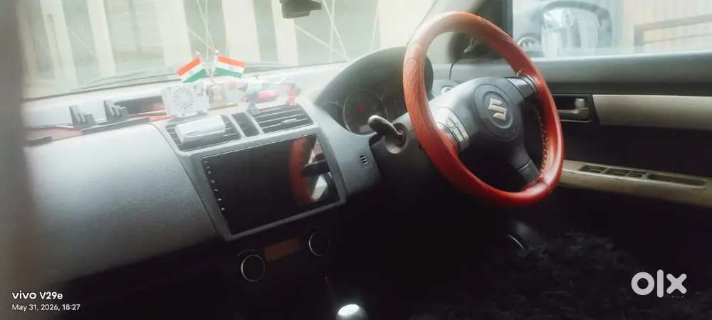 Maruti Suzuki Swift Dzire 2011..