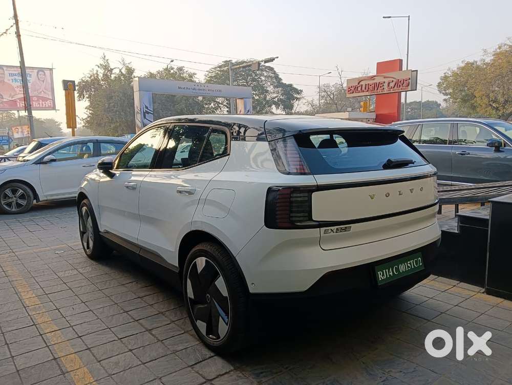 Volvo Ex30, 2025, Electric