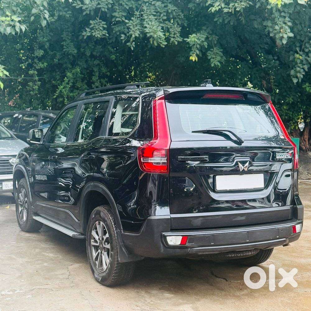 Mahindra Scorpio N Z4 Petrol Mt 7 Str, 2024, Petrol