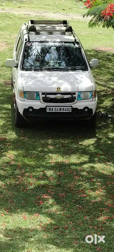 Chevrolet Tavera 2017 Diesel 180000 Km Driven