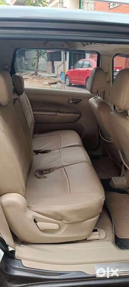 Maruti Suzuki Ertiga Zxi, 2013, Petrol