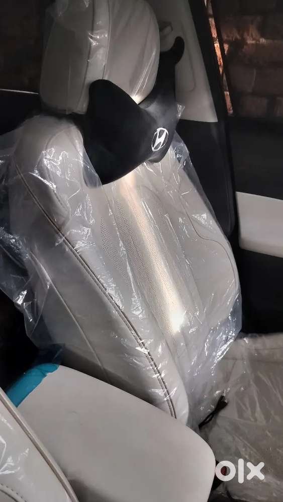 Hyundai New Verna Hx6 13 Loan Pe H 13 Lakh Argent Sell