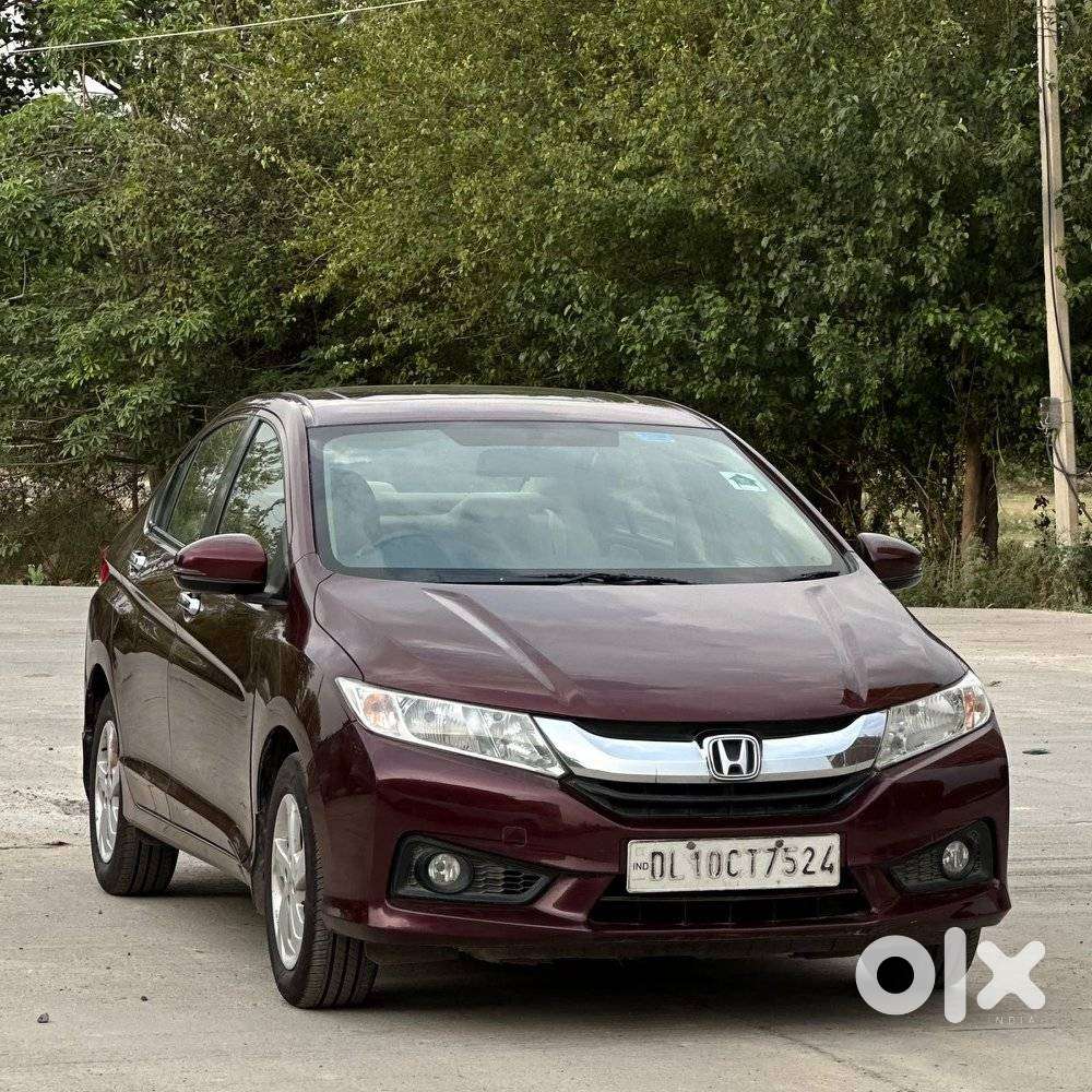 Honda City V At Sunroof I-vtec, 2016, Petrol