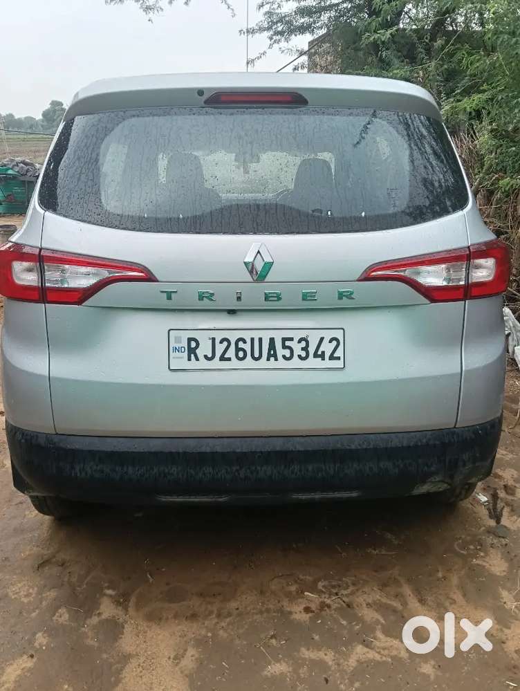Renault Triber 1.0 Rxl 2025 Petrol,