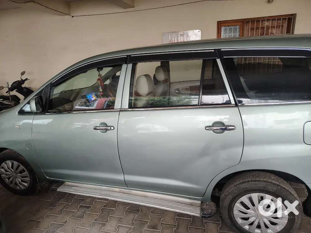 Toyota Innova 2.5 G 2008