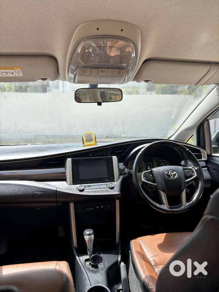 Toyota Innova Crysta 2.8 Zx At 7 Seater, 2019, Diesel