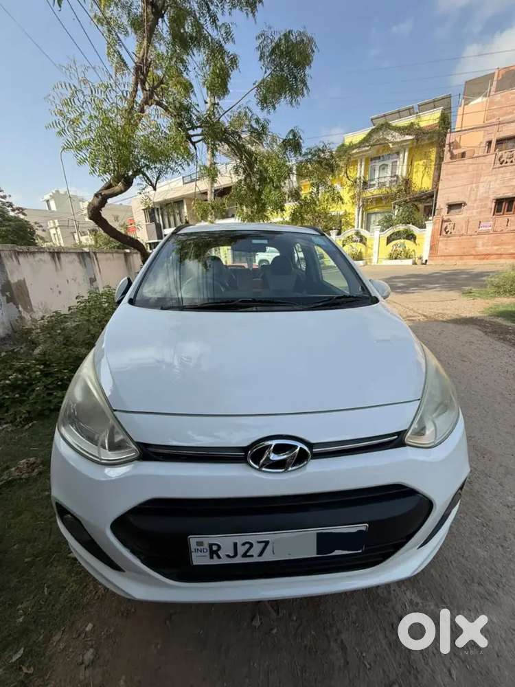 Hyundai Grand I10 2015 Petrol Excellent Condition Top Model