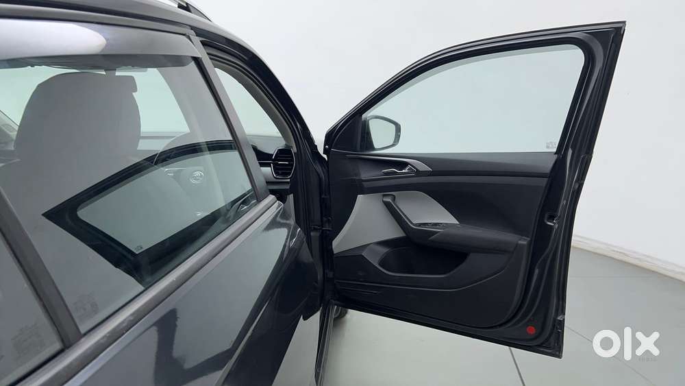 Skoda Kushaq Ambition 1.0l Tsi Mt, 2023, Petrol