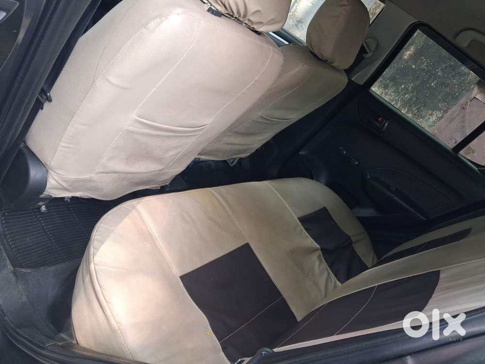 Maruti Suzuki Swift Lxi Optional-o, 2017, Petrol