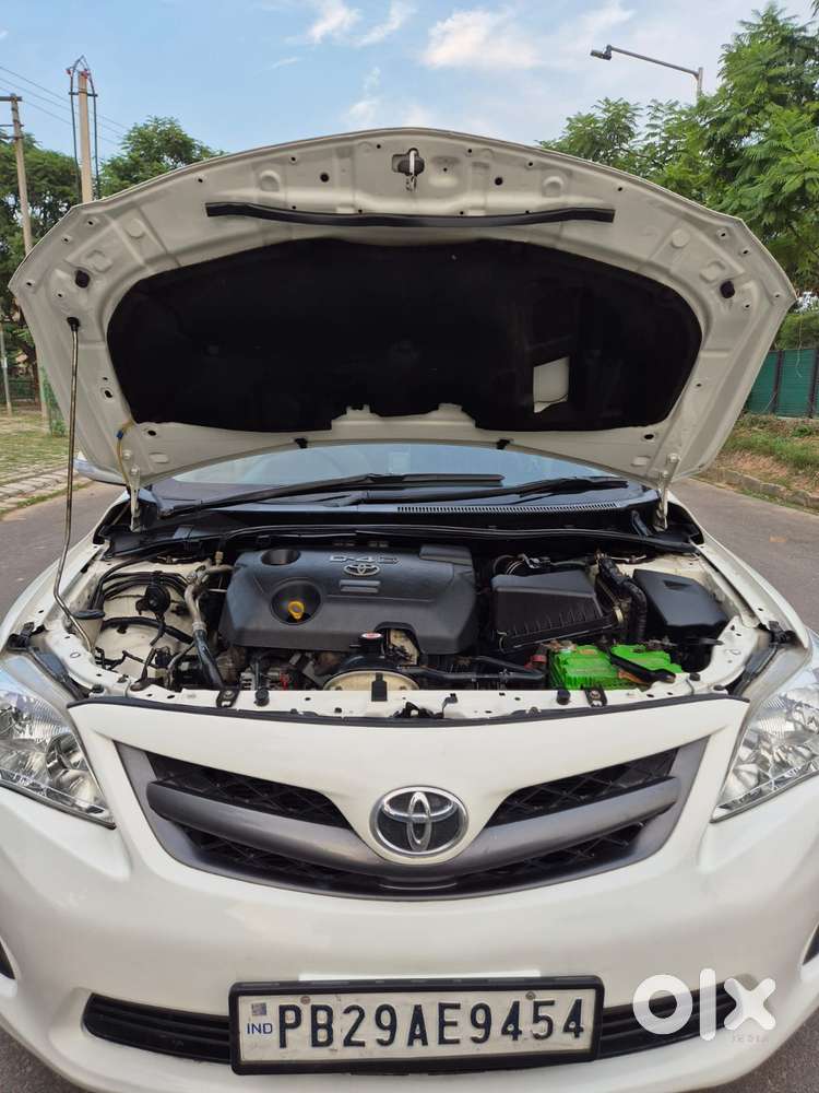 Toyota Corolla Altis G, 2011, Diesel