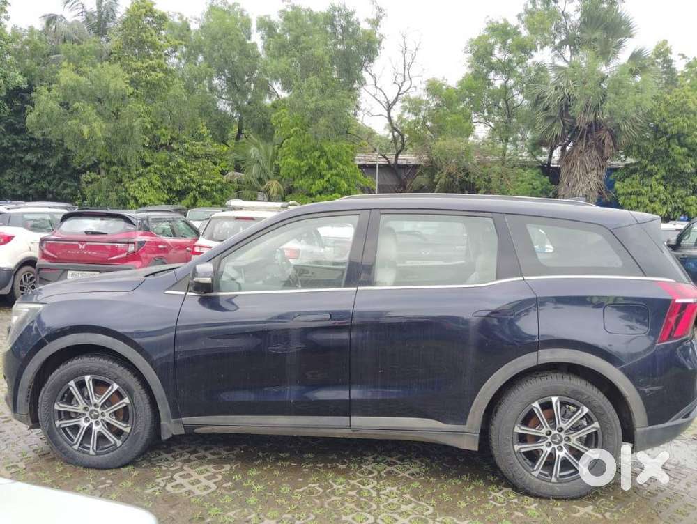 Mahindra Xuv700 2.2 Ax 7 Diesel At Luxury Pack Str Awd, 2022, Diesel