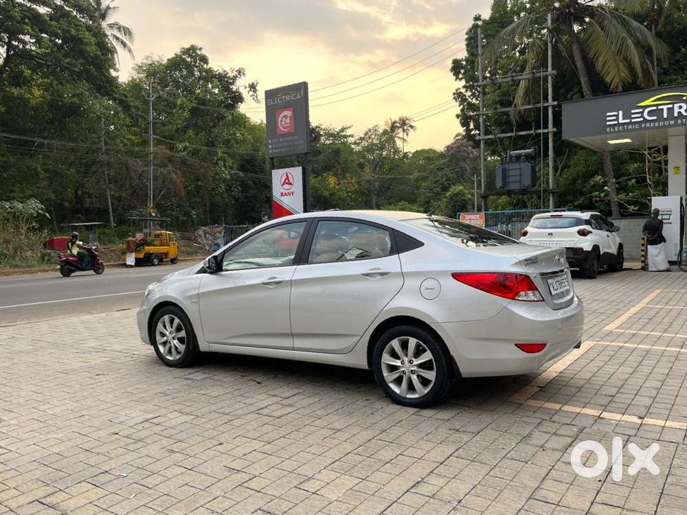Hyundai Verna 2011-2014 1.6 Sx Crdi (o), 2012, Diesel