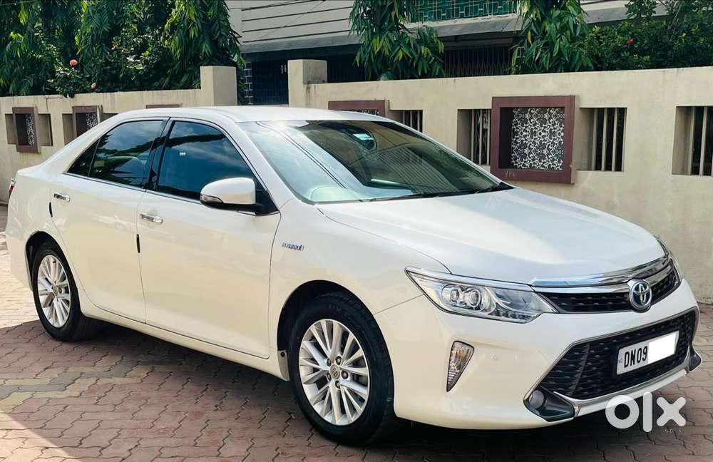 Toyota Camry Hybrid 2.5, 2015, Petrol