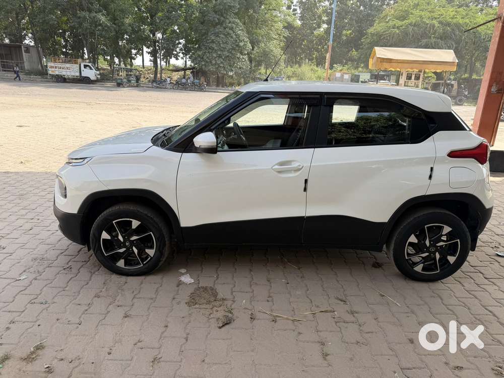 Tata Punch Accomplished, 2022, Petrol