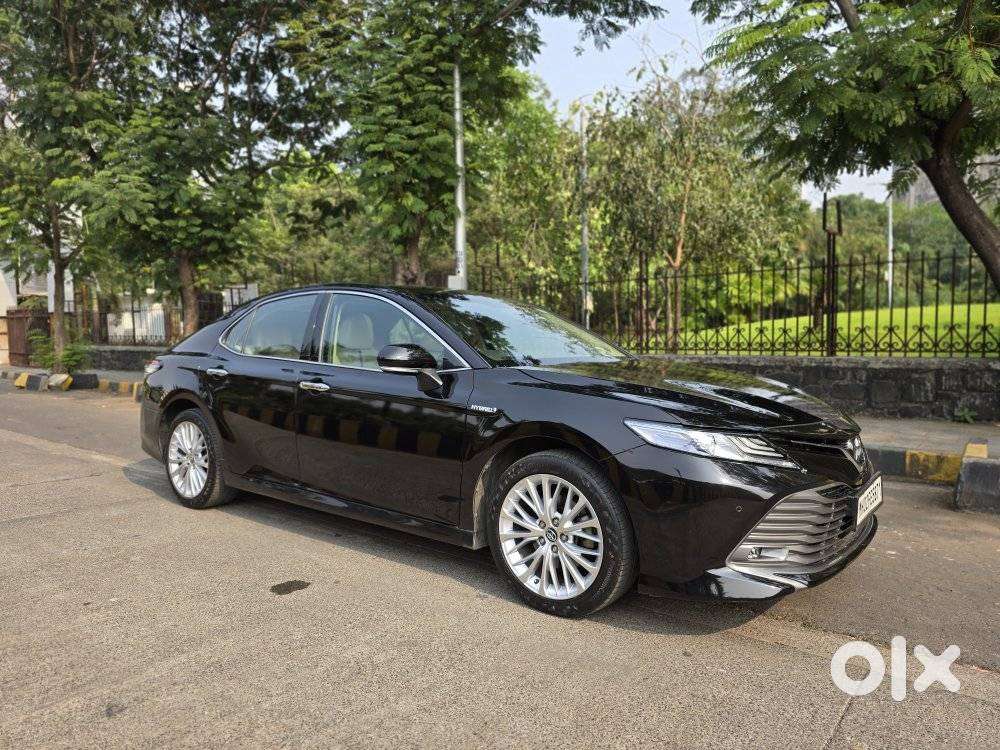 Toyota Camry Hybrid, 2019, Petrol