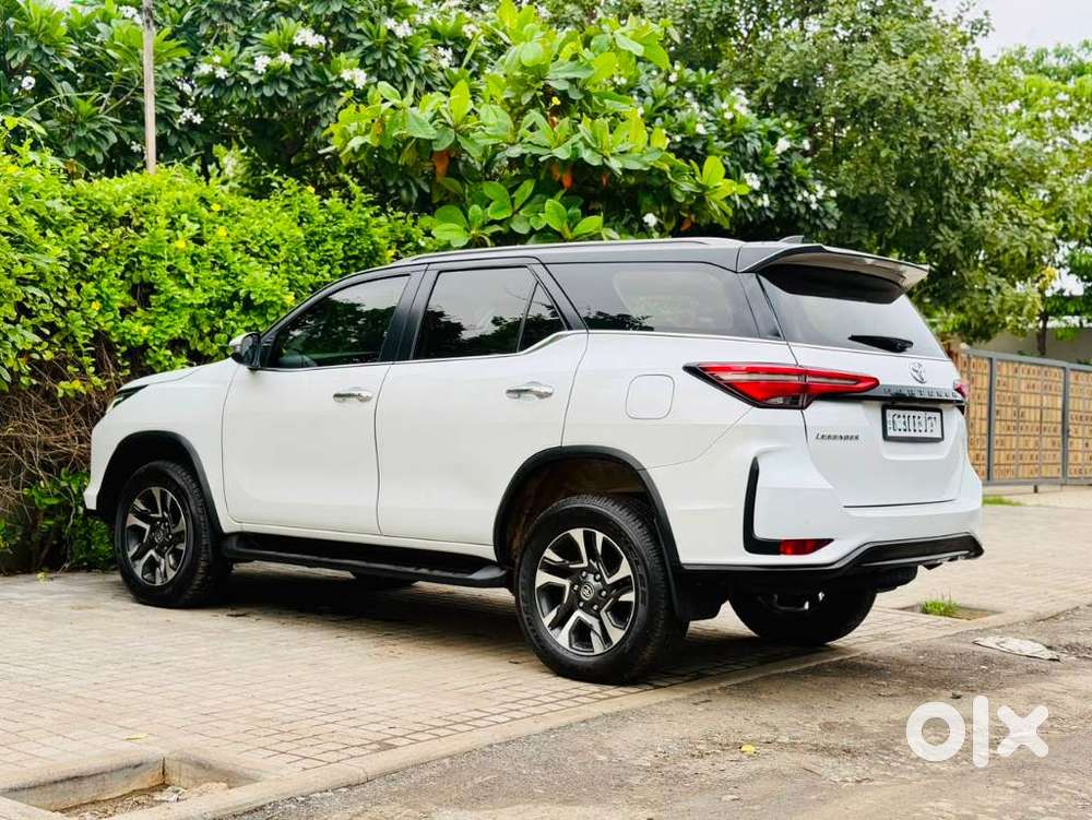 Toyota Fortuner Legender 4x2 At 2.8, 2024, Diesel