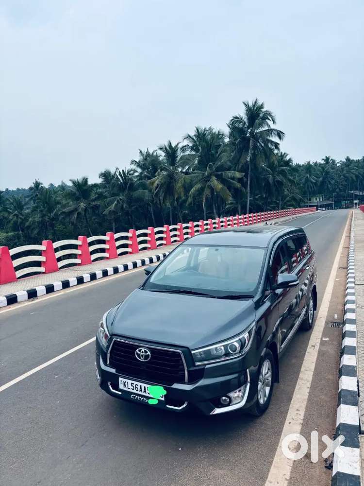 Toyota Innova Crysta 2018 Diesel Well Maintained