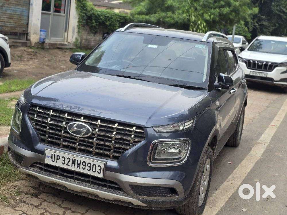 Hyundai Venue S Turbo, 2022, Petrol